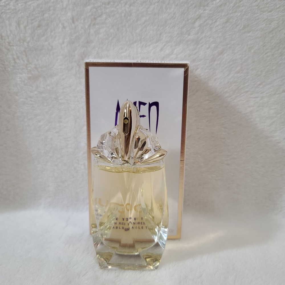 Mugler Alien "Extraordinaire"